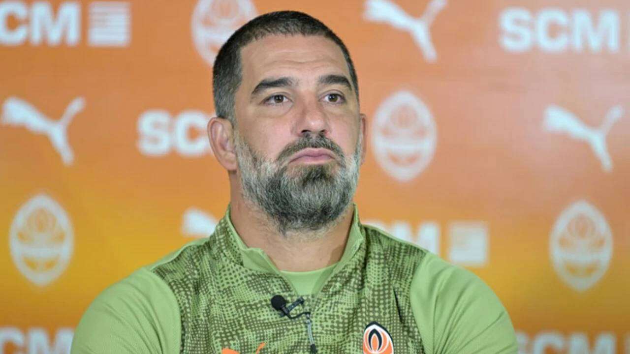 Ve Montella'nın yerine gelecek ismi açıkladı: Hacıosmanoğlu hiç düşünmedi, İtalya maçından sonra projesi sunulacak! 5